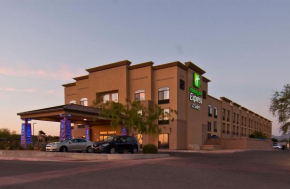 Holiday Inn Express and Suites Oro Valley, an IHG Hotel